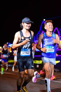 BIB: 201, 41940, 40203
                            <button type="button" onclick="openModal(22867912)" class="btn btn-primary btn-sm float-right btn-popup" data-toggle="modal" data-target=".modal-high-quality">
                        <i class="fas fa-shopping-cart"></i> Add to Cart
                    </button>
                                            <button type="button" onclick="isThisMe(22867912, true)" class="btn btn-success btn-sm float-right btn-popup btn-isme hidden" data-toggle="tooltip" data-placement="bottom" title="นี่คือรูปของคุณใช่ไหม คลิกที่นี่เพื่อเอาเข้าอัลบั้ม">
                        <i class="fas fa-plus"></i> Add to album
                    </button>
                    <button type="button" onclick="isThisMe(22867912, false)" class="btn btn-warning btn-sm float-right btn-popup btn-isnotme hidden">
                        <i class="fas fa-ban"></i> Remove from album
                    </button>